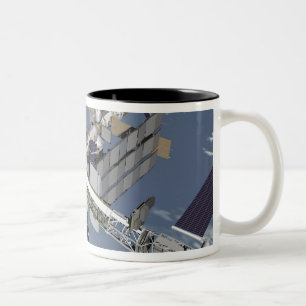 Computer generated view 5 Two-Tone coffee mug