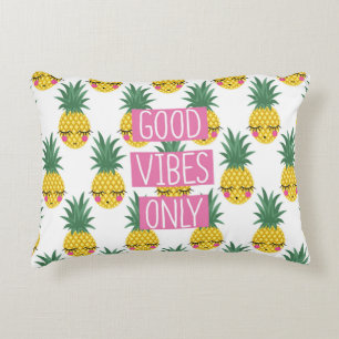 Conceptual phrase Good vibes only on seamless patt Decorative Cushion