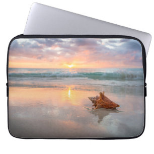 Conch Shell on the Beach   Jamaica Laptop Sleeve