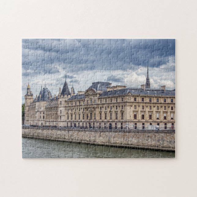 Conciergerie on the ile de la Cite in Paris Jigsaw Puzzle (Horizontal)