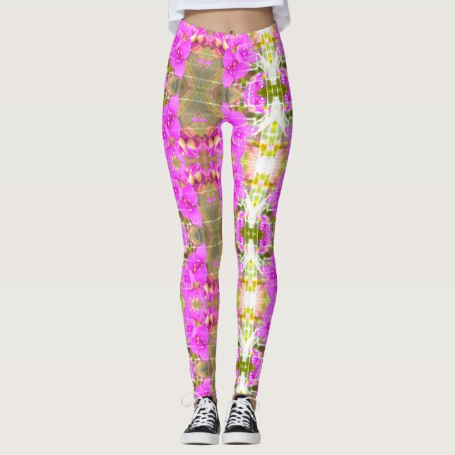 Concord Grape Tradescantia Flower lgngs [Vendredi] Leggings (Front)