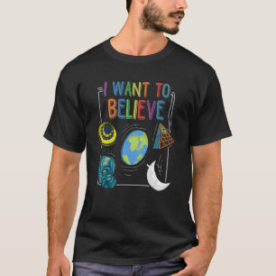 Conspiracy Theories Flat Earth Aliens UFO Moon Lan T-Shirt