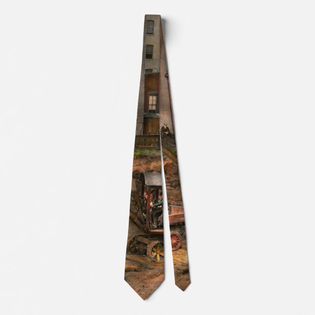 Construction - It pays to flirt 1916 Tie (Front)