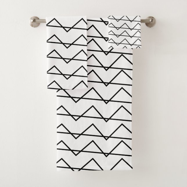 Contemporary Black and White Chevron Stripe  Bath Towel Set (Insitu)