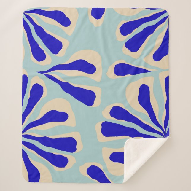 Contemporary Floral: Trendy Seamless Fashion. Sherpa Blanket (Front)