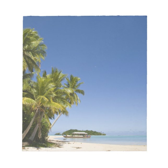 Cook Islands, Aitutaki. Polynesian canoe tour to Notepad (Front)