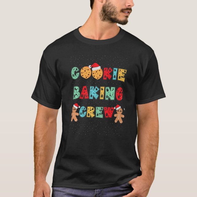 Cookie Baking Crew Gingerbread Men With Xmas Hats  T-Shirt (Front)