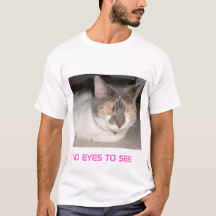 Cookie the cat! No eyes to see! SUPER CUTE T-Shirt