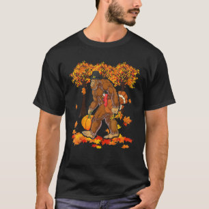 Cool Bigfoot Holding Pumpkin And Turkey Thanksgivi T-Shirt