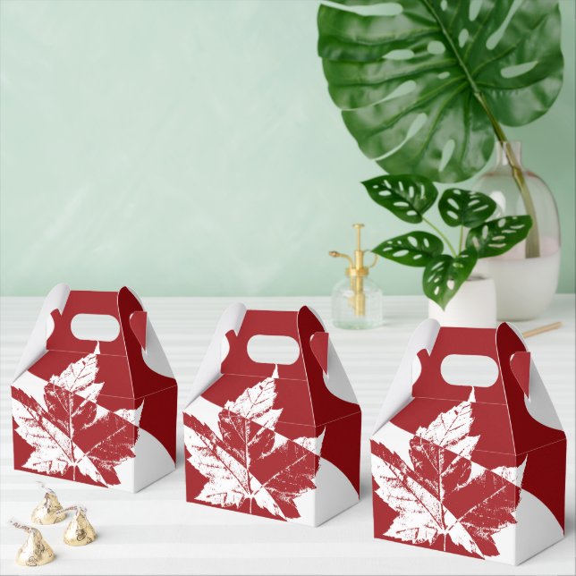 Cool Canada Favour Box Personalised Canada Bags (Multiple)