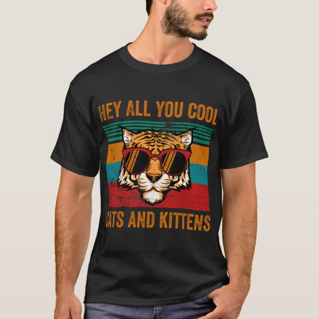 Cool cats and kittens, tiger king, Joe exotic, T-Shirt (Front)