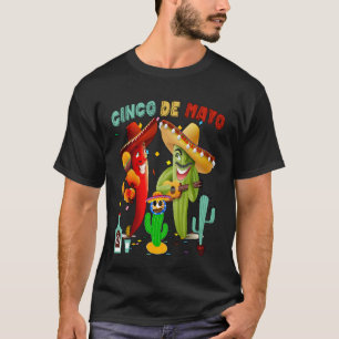 Cool Couples Cinco De Mayo Proud Mexican American T-Shirt