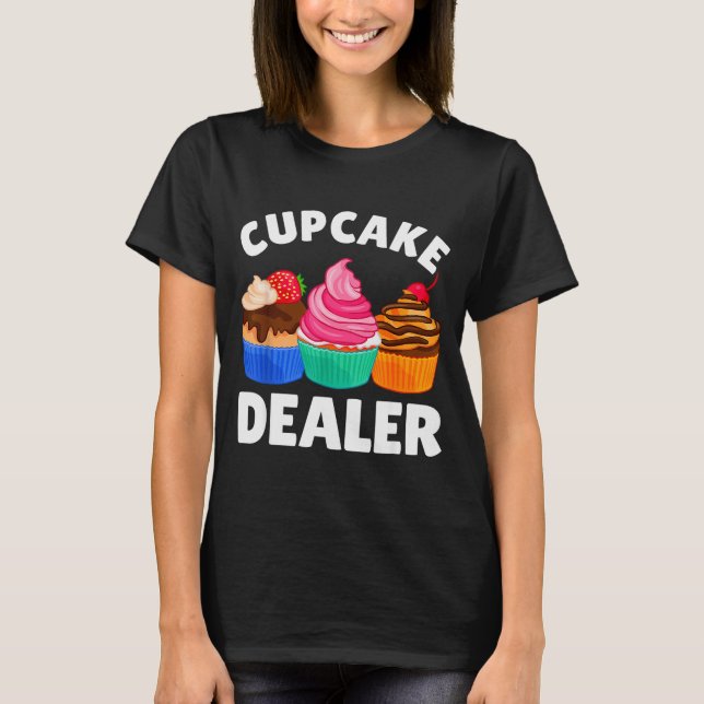 Cool Cupcake Costume For Men Women Baking Cupcake  T-Shirt (Front)