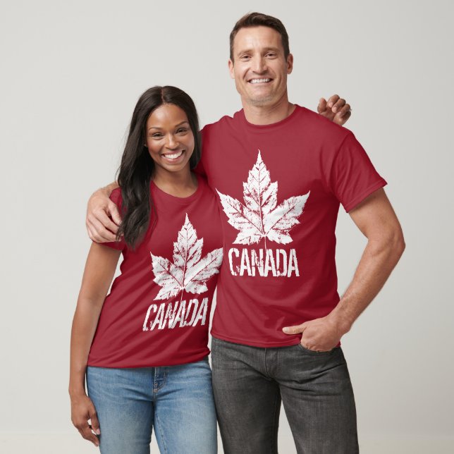 Cool Distressed Canada Souvenir Maple Leaf T-shirt (Unisex)