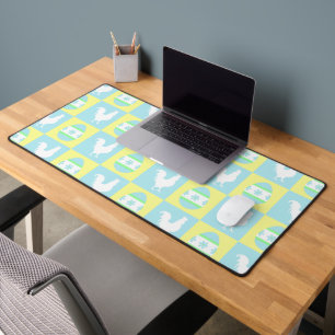 Cool Easter Chequerboard Pattern Rooster Eggs Desk Mat