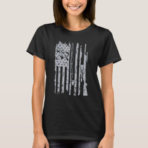 Cool Fishing Rod Hunting Rifle American Flag T-Shirt