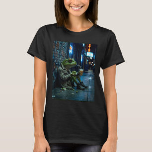 Cool frog drinking iced coffee expensive matcha T-Shirt
