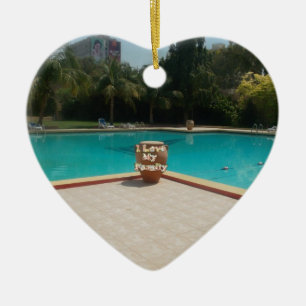 Cool Hakuna Matata Pool Side I love My Family.jpg Ceramic Tree Decoration