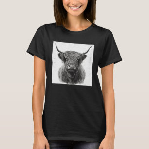 Cool Highland Cow Illustration Black Horn Women Me T-Shirt