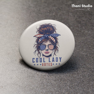 Cool Lady Votes Vintage Messy Hair Lady Election 7.5 Cm Round Badge