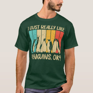 Cool Penguin Design For Men Women Emperor Penguin T-Shirt
