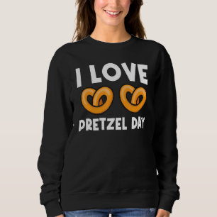 Cool Pretzel Art For Men Women Baked Knot Bread Pa Sweatshirt