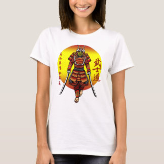 Cool Retro Armored Samurai with 2 Katanas T-Shirt