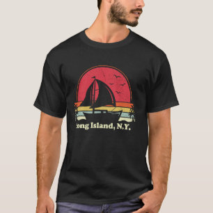 Cool Sailboat Vintage Boat Sailor NY Long Island S T-Shirt
