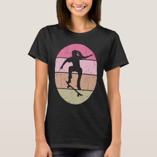 Cool Skater Girl Vintage Retro Skateboarding Skate T-Shirt