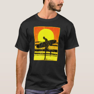Cool Summer Beach Surfer Sunset Scene T-Shirt