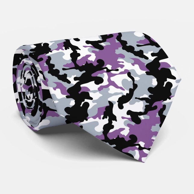 Cool tiled camp pattern  tie (Rolled)