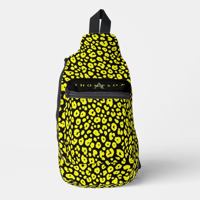 Cool Wild Black And Yellow Stylish Cheetah Pattern Sling Bag (Front)