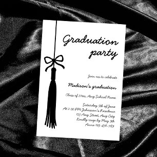 Coquette Bow Handwritten Font 2025 Graduation Invitation