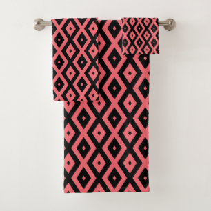 Coral and black diamond pattern bath towel set