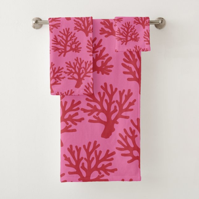 Coral Drift Red Pink Bath Towel Set (Insitu)