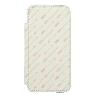 Coral Outlined Arrows Pattern