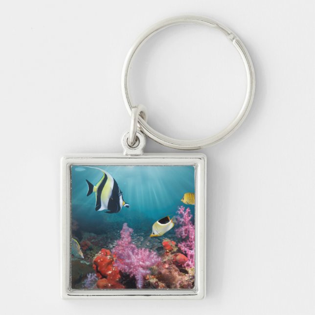 Coral Reef Scenery | Moorish Idol Key Ring (Front)