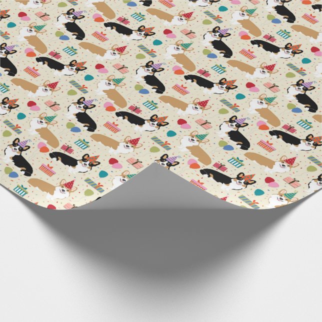 Corgi Birthday wrapping paper (Corner)