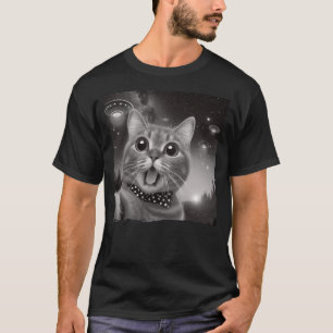 Cosmic Cat Encounter UFO Sci-Fi Alien Abduction Ca T-Shirt