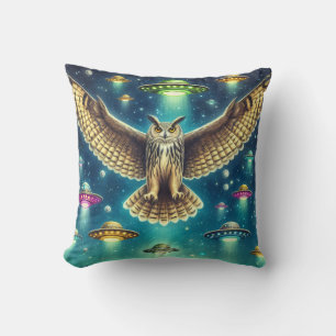 Cosmic Owl Nightscape - UFOs in the sky Cushion