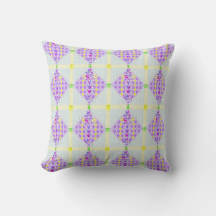 Cosy and sensual knit printed cushion