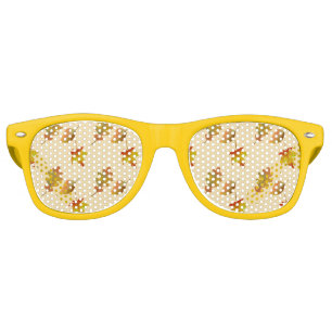 Cosy autumn maple leaves oak leaves  retro sunglasses