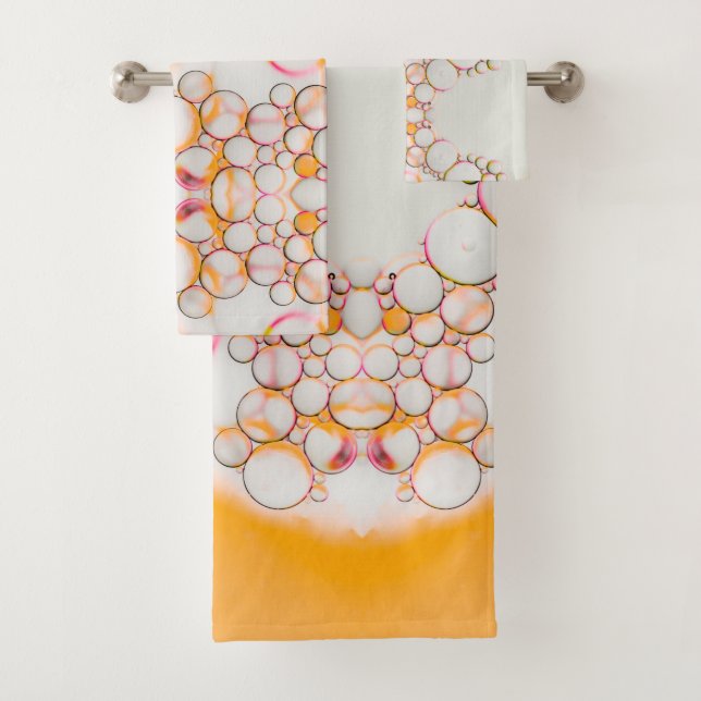 "Cosy Bath Towel Collection: Trending Designs!" (Insitu)