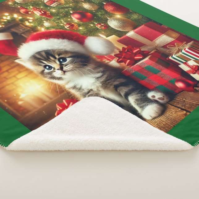 Cosy Christmas Kitten large Sherpa Blanket (3/4)