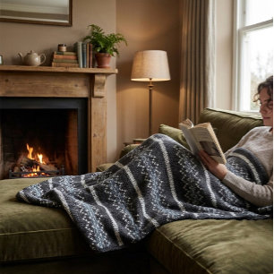 Cosy Knitted Pattern Black and Grey Fleece Blanket