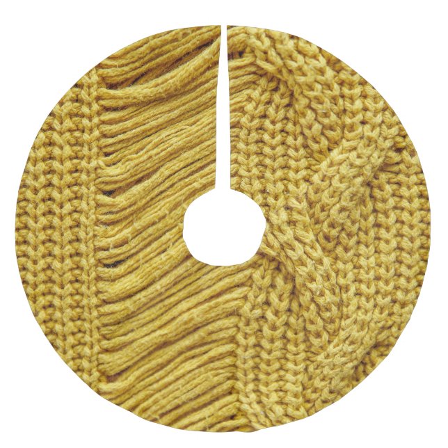 Cosy Yellow Sweater: Textured Background Brushed Polyester Tree Skirt (Front)