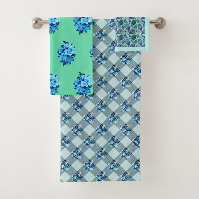 Country Blue Gingham Bouquet Pattern Towel Set (Insitu)