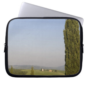 Countryside near Pienza. Val d'Orcia, Siena Laptop Sleeve