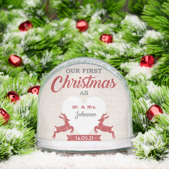 Couple first Christmas snow globe (Christmas)