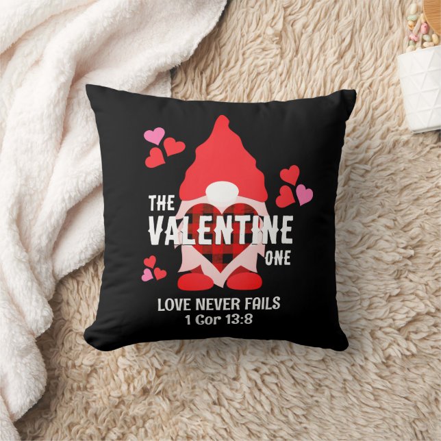Couples VALENTINE GNOME Love Never Fails Cushion (Blanket)